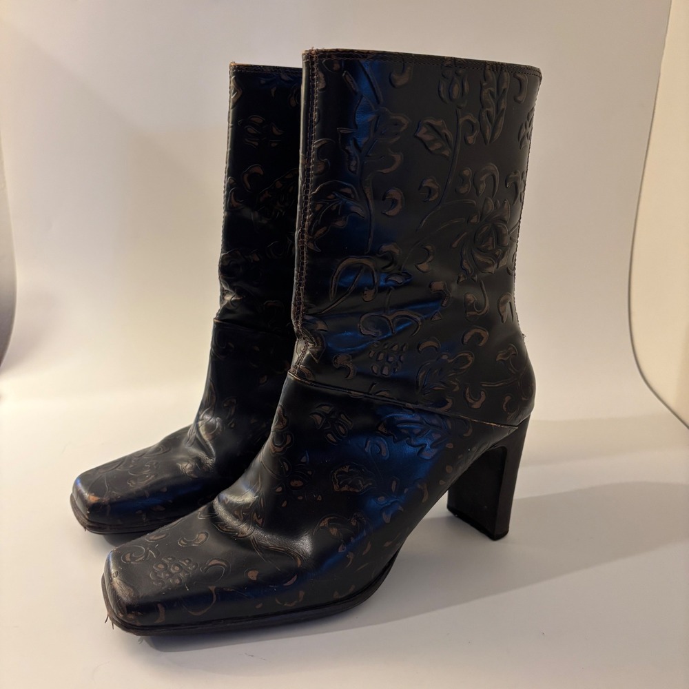 VTG Amanda Smith Tooled Leather Square Toe Boots Womens 8 Black Y2K Whimsigoth